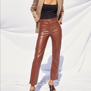 Aritzia Melina Pant in Patina Brown NWT OO